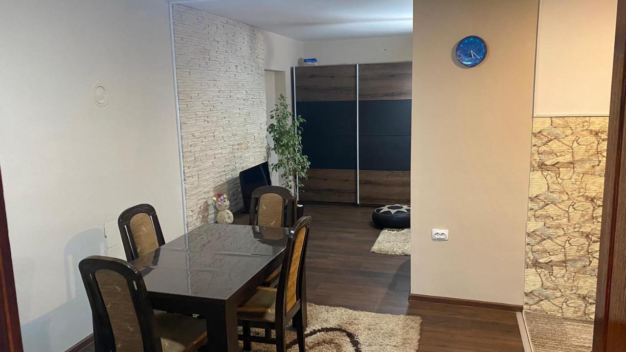 Arni Apartments Donja Vrezina Eksteriør bilde